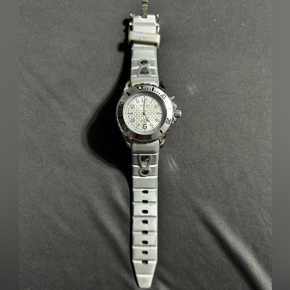Kyboe! Woman’s watch. - Picture 1 of 3